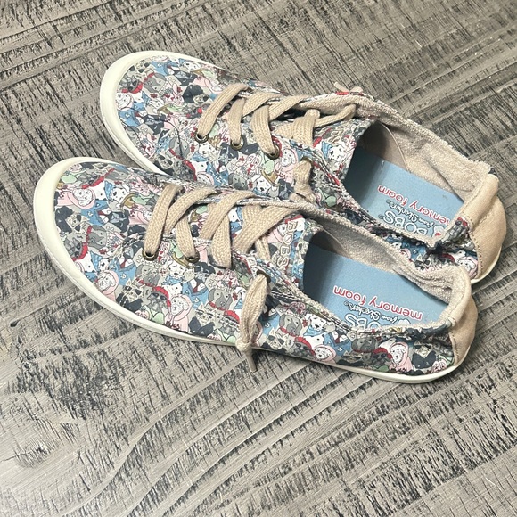 Skechers Women's Multicolor Printed Flats - Picture 3 of 10